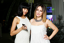 White Party Santini масканида